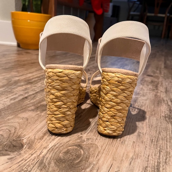 Cream and White Wedge Sandals - Picture 4 of 4